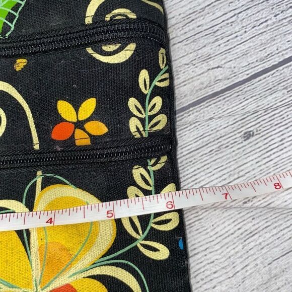 KC Hawaii Crossbody pouch purse w/2 zipper compartments and detachable strap - Picture 8 of 10